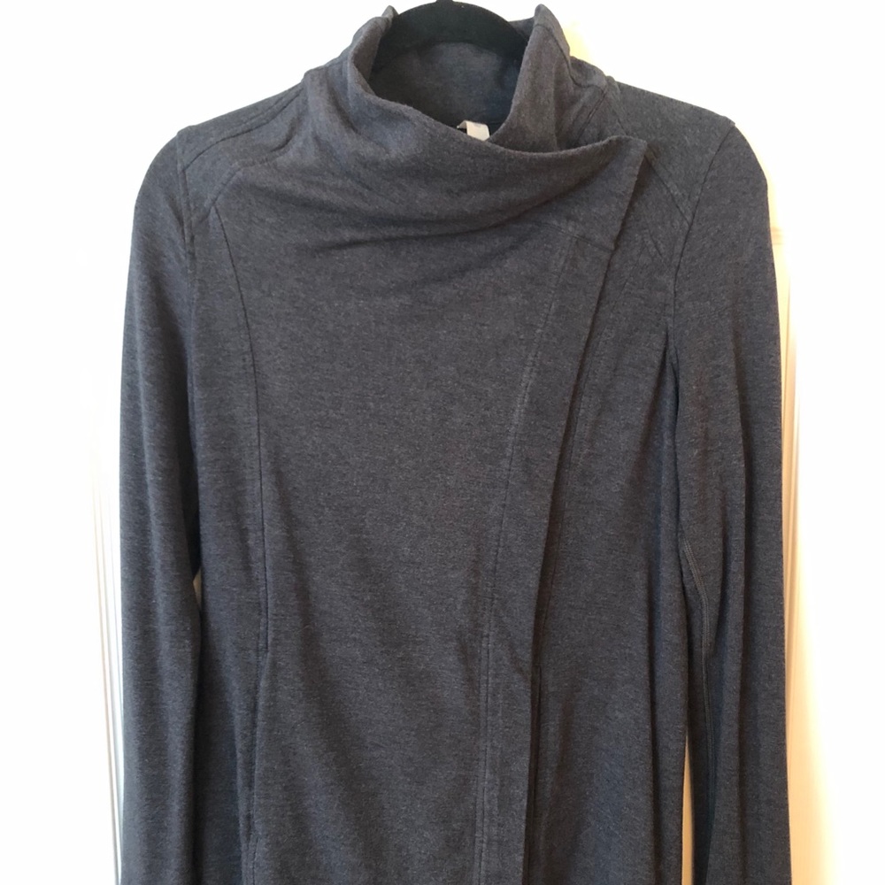 Lululemon Coast Wrap-Cardigan- dark grey/black